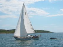 Nonesly arriving at Cuttyhunk